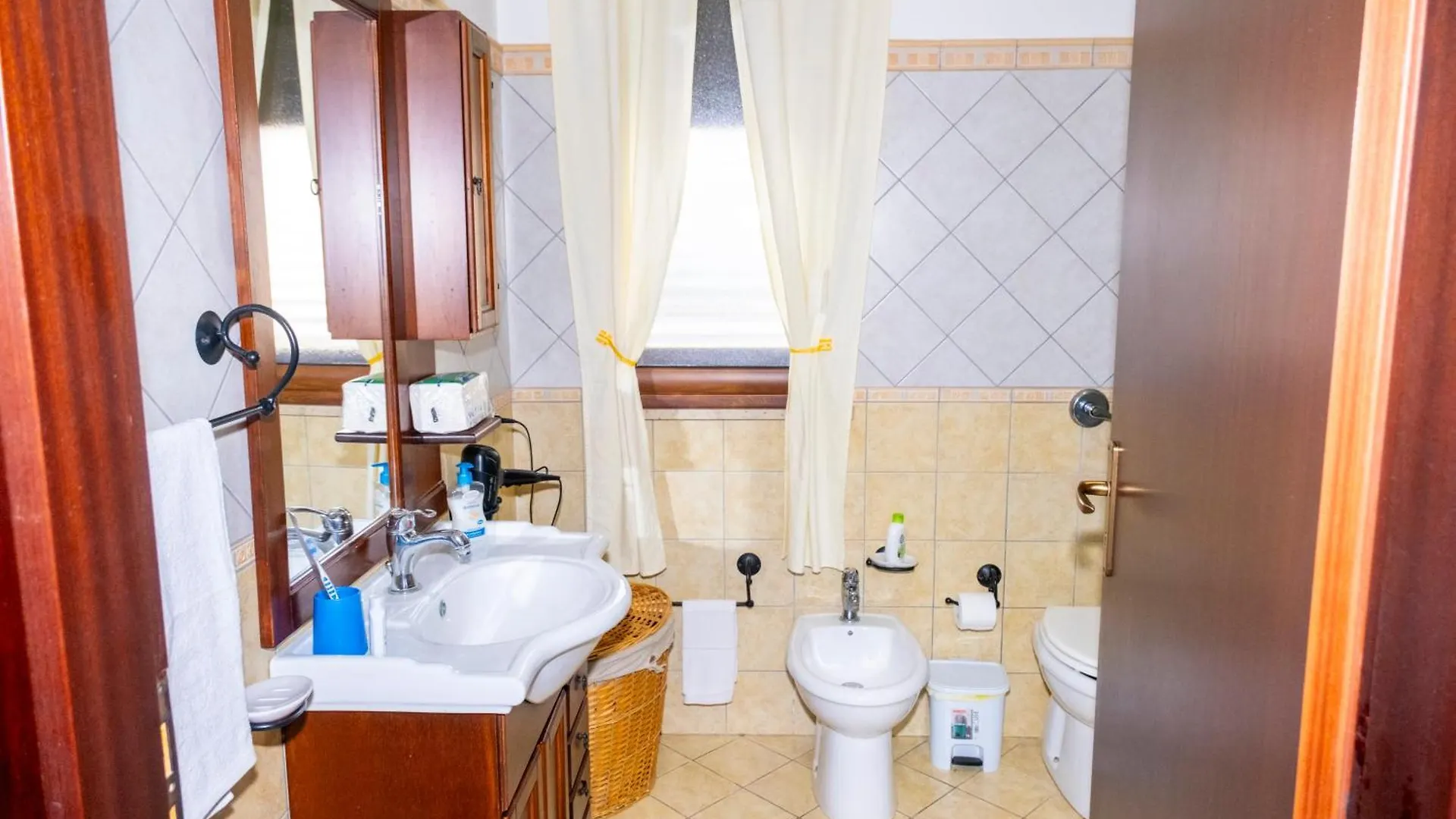 Al Manzil Apartment Locogrande