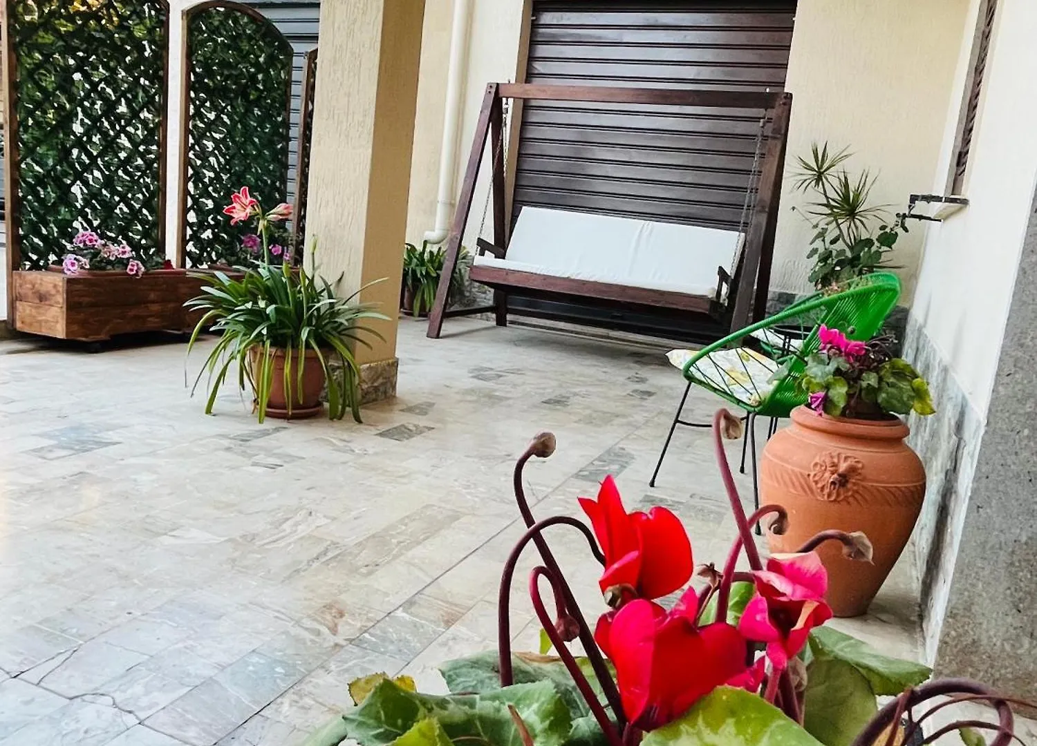 Al Manzil Apartment Locogrande 0*,  Italy