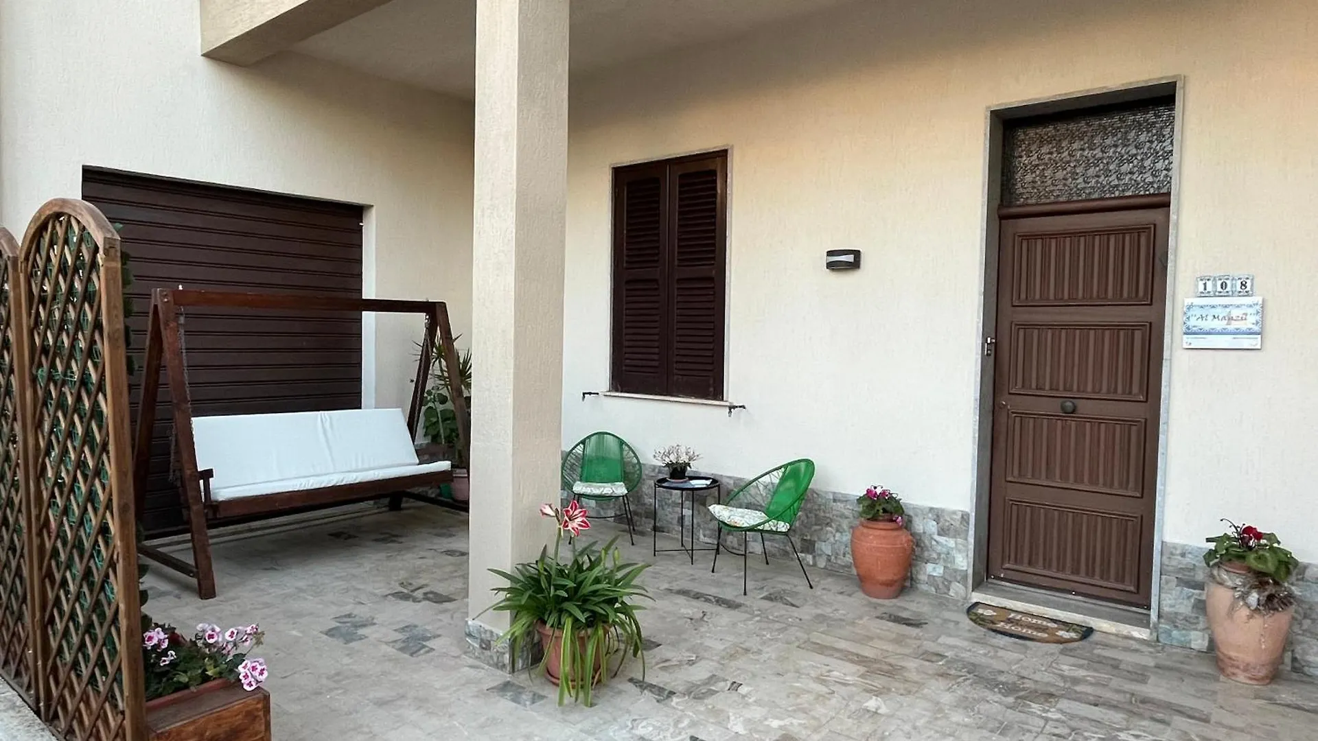 Al Manzil Apartment Locogrande